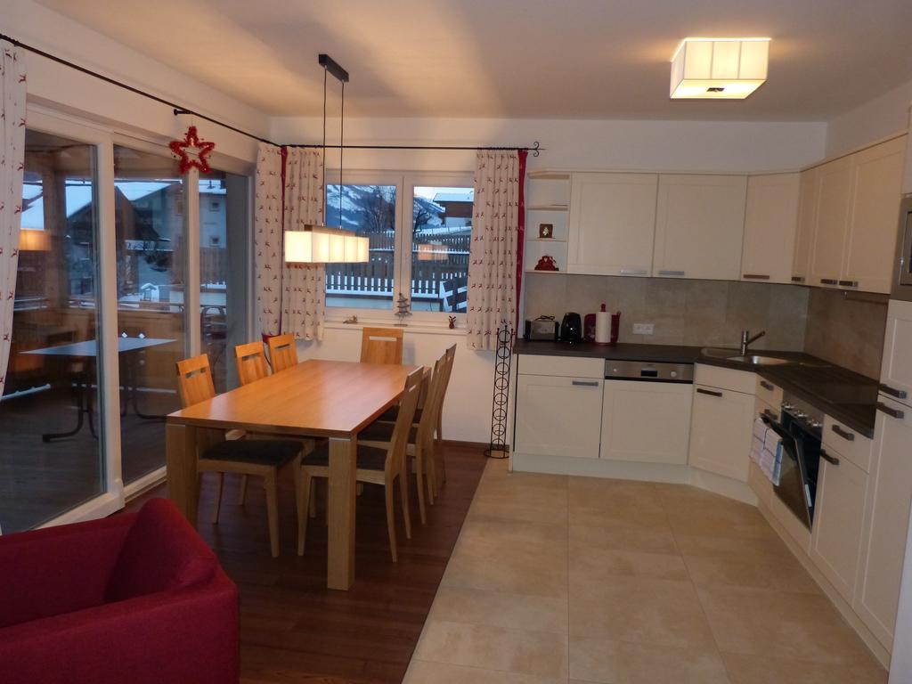 Apartman Fuerth كابرون الغرفة الصورة